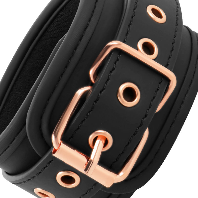 COQUETTE CHIC DESIRE - FANTASY MANETTE IN PELLE VEGANA