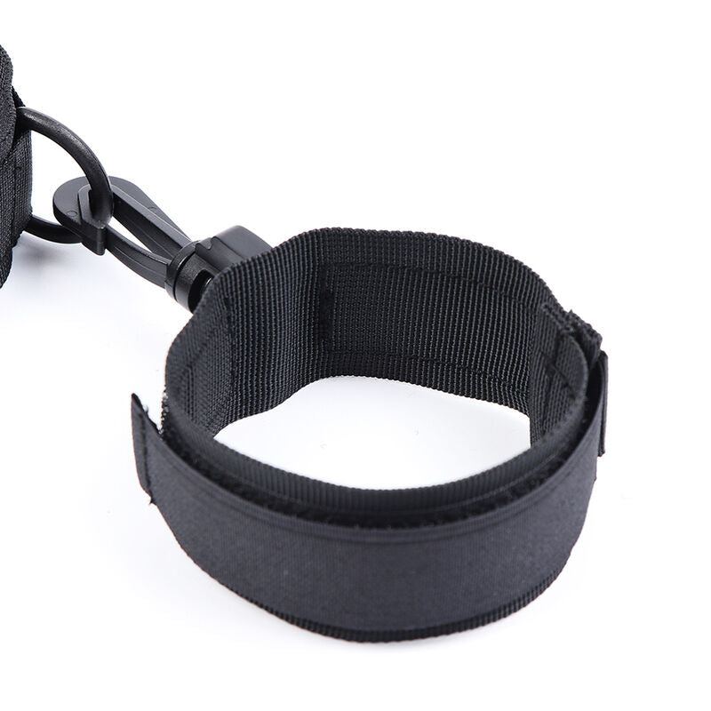 OHMAMA FETISH - MANETTE E COLLARE IN NYLON