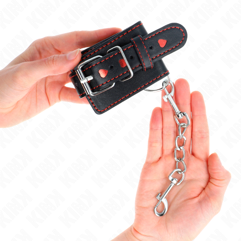 KINK - MANETTE NERE CON INTARSIO A CUORE ROSSO REGOLABILI 21-28 CM X 5,5 CM