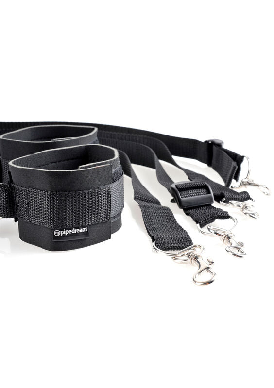 FETISH FANTASY - SET DI MANETTE E CINGHIE