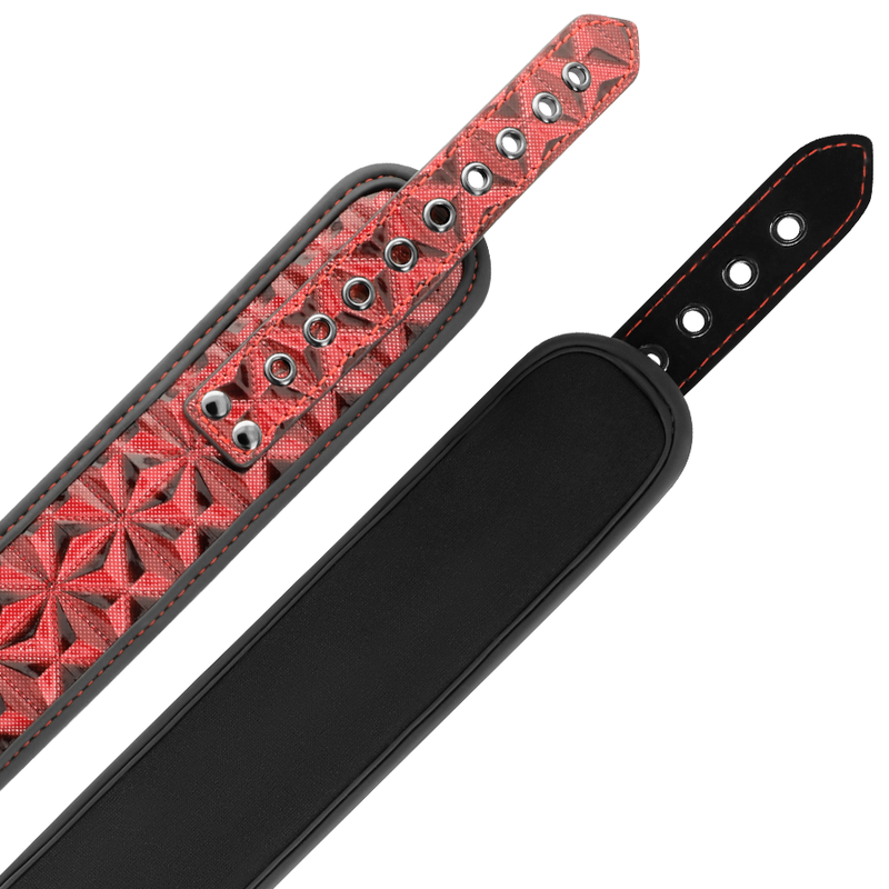 BEGME - RED EDITION  COLLARE  CON MORSETTI PER CAPEZZOLI CON FODERA IN NEOPRENE