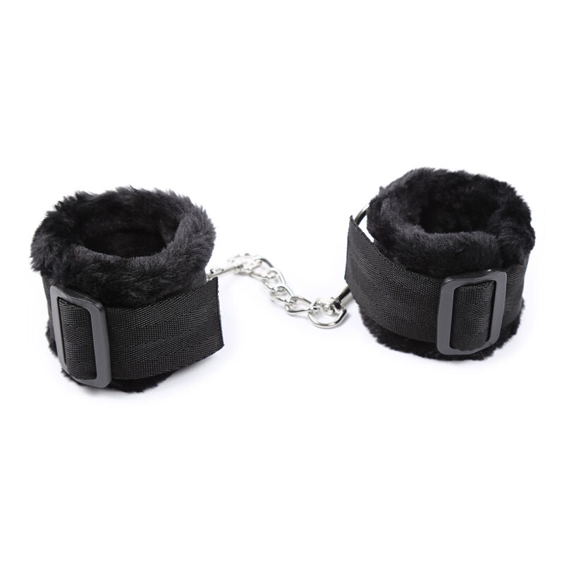OHMAMA FETISH - MANETTE RIVESTITE IN PELLICCIA