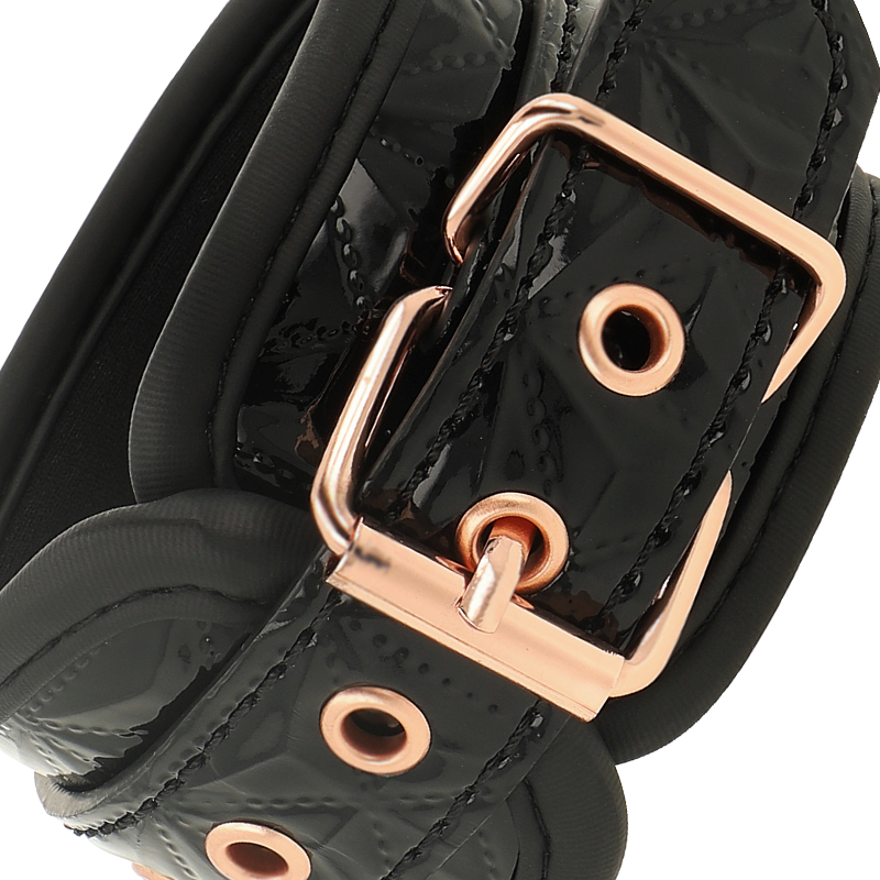COQUETTE CHIC DESIRE - MANETTE PREMIUM BLACK EDITION CON FODERA IN NEOPRENE