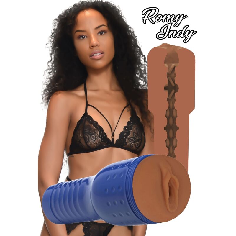PRIVATE - ROMY INDY PORNOSTAR MASTURBATORE CON VAGINA