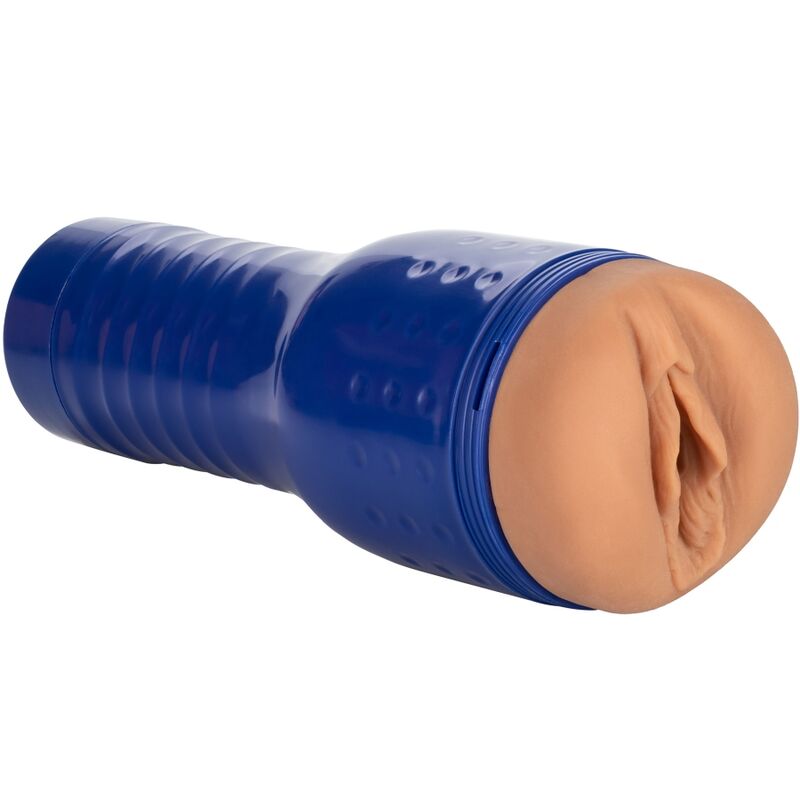 PRIVATE - GINEBRA BELLUCCI PORNOSTAR  MASTURBATORE CON VAGINA