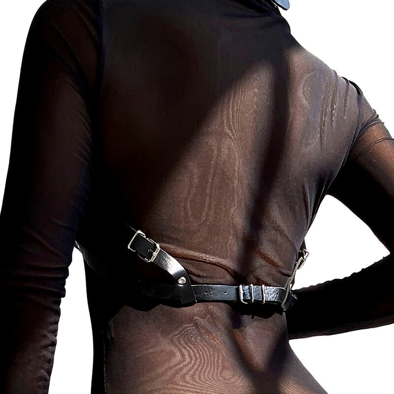 HARNESS IN PELLE NERA, DETTAGLI CATENA, TAGLIA UNICA