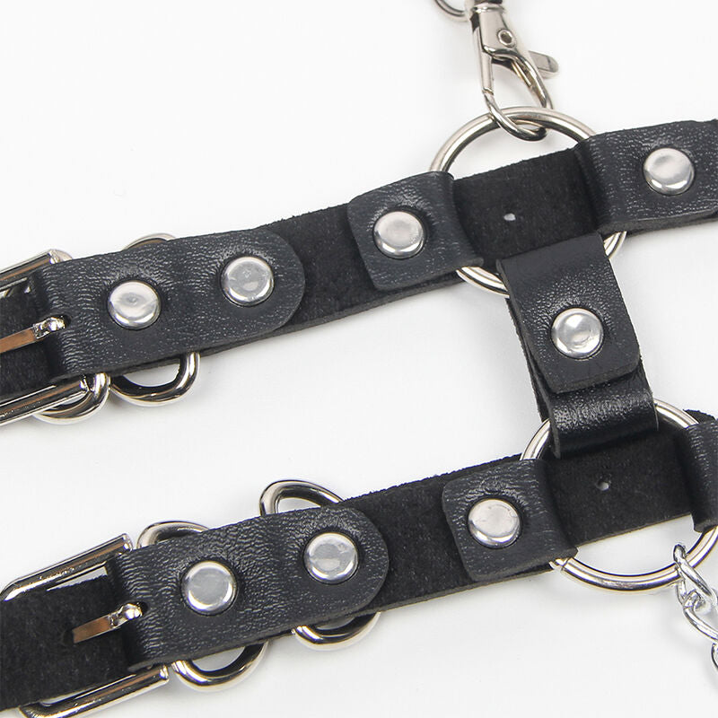 HARNESS CON CINGHIE E DETTAGLI CATENA, PELLE NERA, TAGLIA UNICA