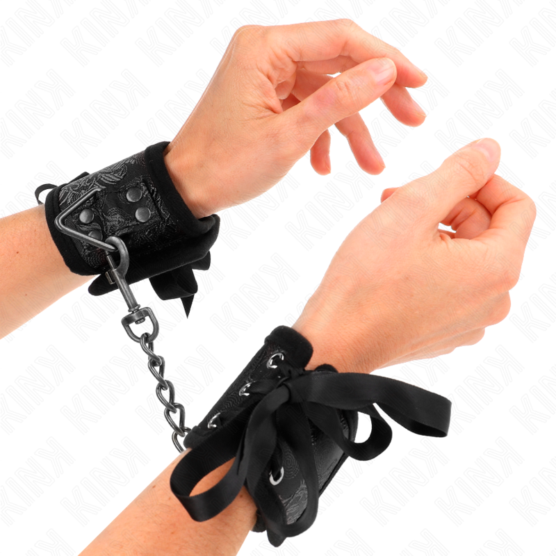 KINK - MANETTE DESIGN SCANDAL CON  DETTAGLI IN PIZZO NERO 24,5 CM X 6,5 CM