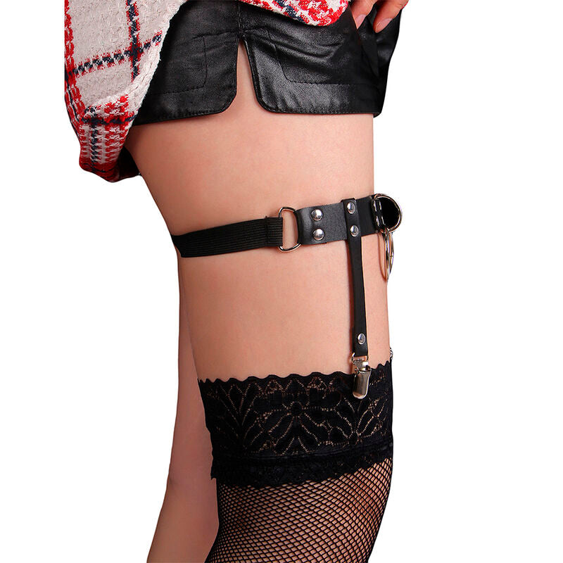 GIARRETTIERA PUNK REGOLABILE, PELLE NERA, DESIGN AUDACE