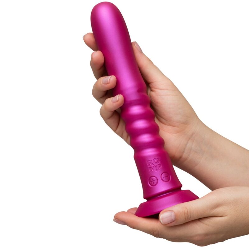 VIBRATORE PENETRANTE CON VENTOSA, STIMOLAZIONE RITMICA AVANZATA