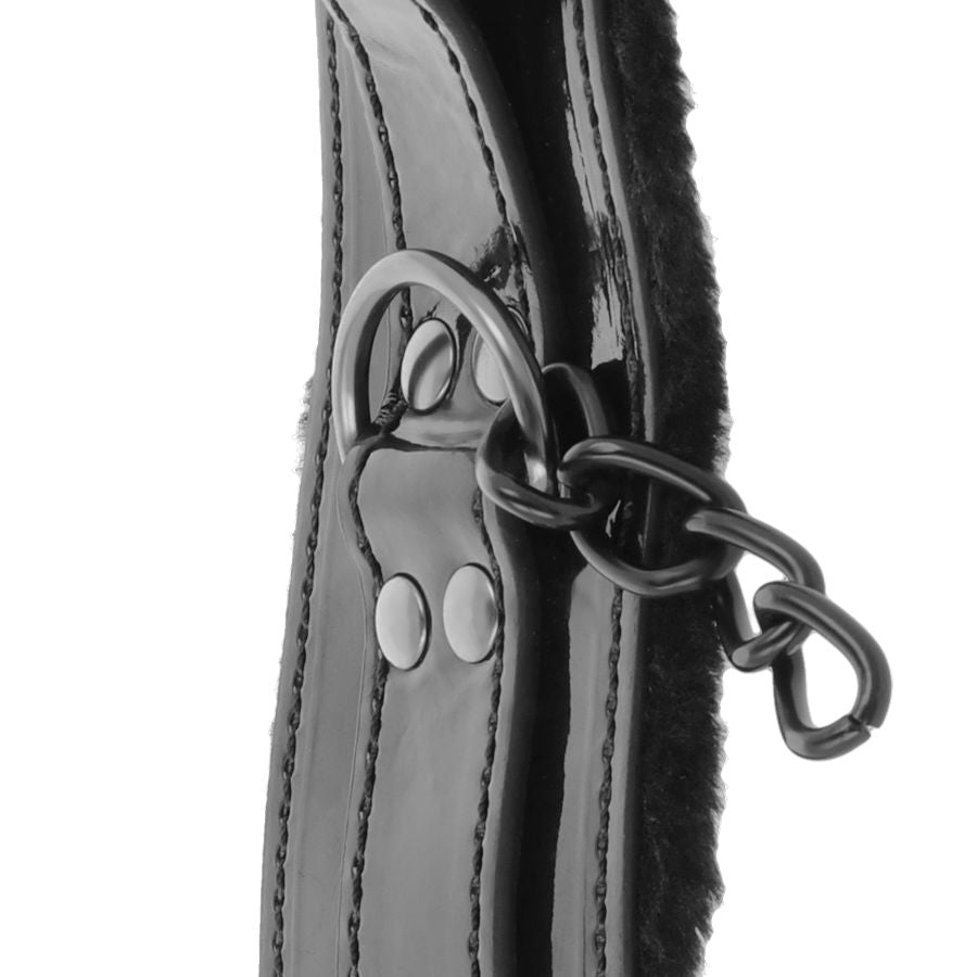 DARKNESS - MANETTE ALLA CAVIGLIA REGOLABILI IN SIMILPELLE NERA CON LUCCHETTO