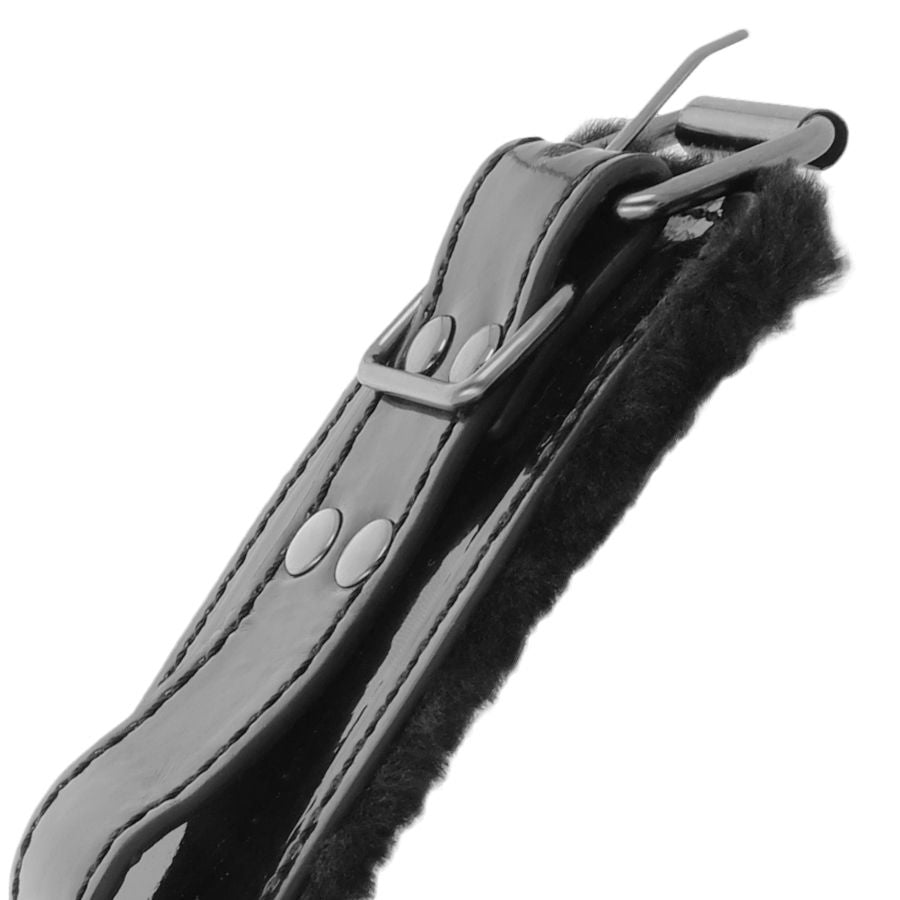 DARKNESS - MANETTE ALLA CAVIGLIA REGOLABILI IN SIMILPELLE NERA CON LUCCHETTO
