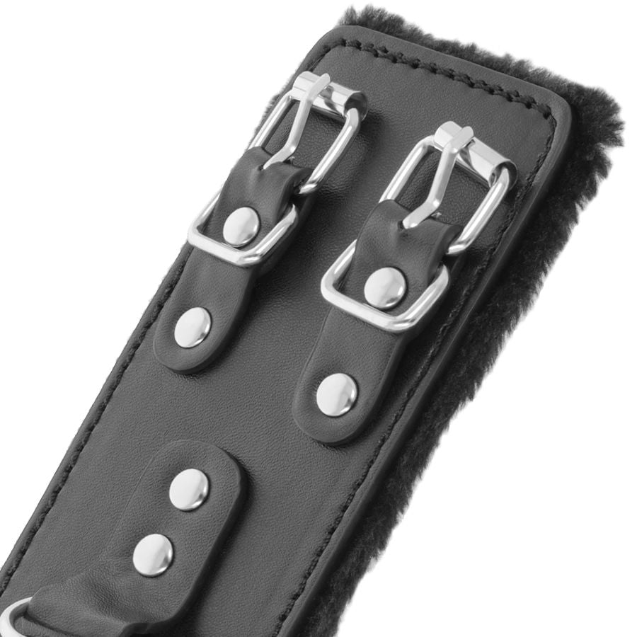 MANETTE REGOLABILI IN PELLE, COMFORT INTERNO, VERSATILI POLSI E CAVIGLIE