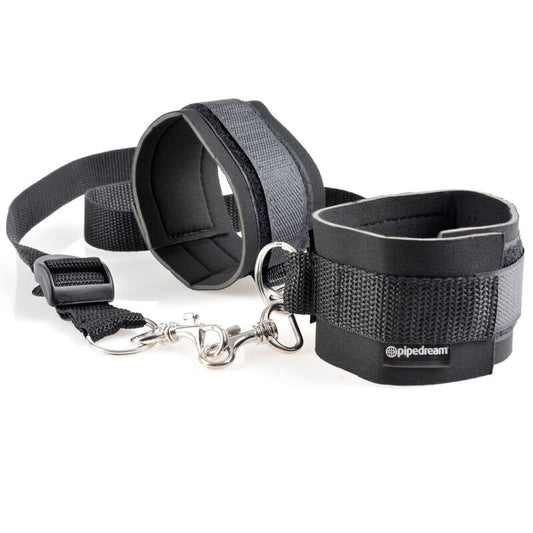 FETISH FANTASY - SET DI MANETTE E CINGHIE 
