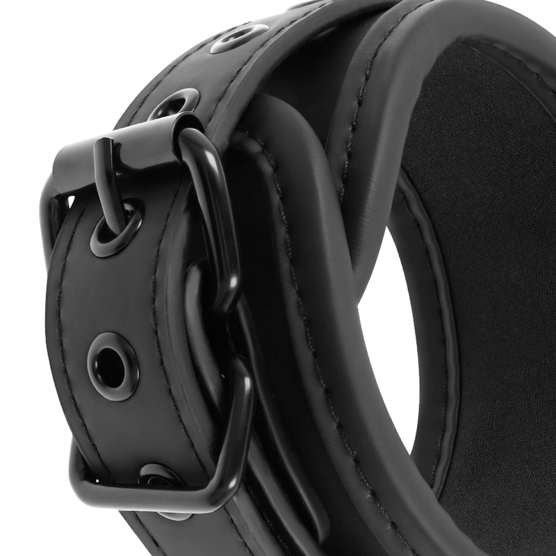 FETISH SUBMISSIVE - SET DI MANETTE E CINGHIE CON FODERA IN NEOPRENE